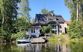 Room By Lake 10 Minutes From Tampere Centrum